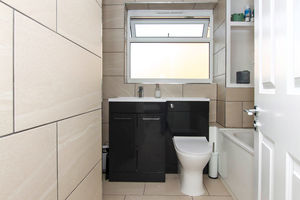 Photo 16- click for photo gallery